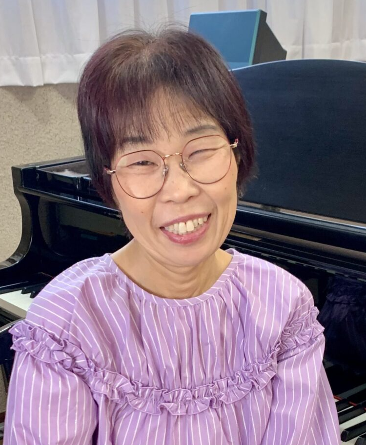 高橋ユリ